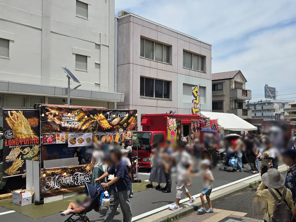 とつか夏まつりのキッチンカー｜ロングポテトやタコスの出店